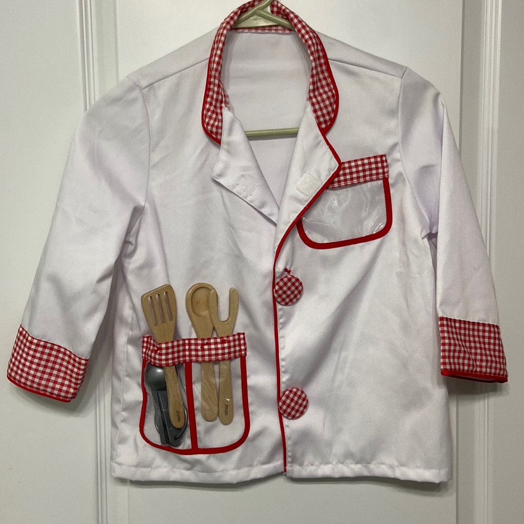 Melissa & Doug Role Play Chef Costume Sized To Fit Kids 3 To 6